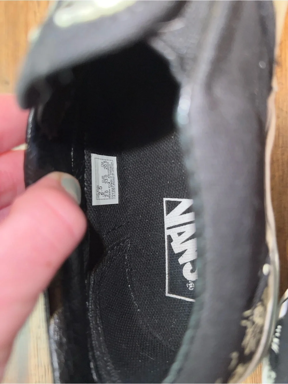 Rare Glow In The Dark Vans Spooky Halloween Slip On Cat Monster Bat 2.5 Shoe